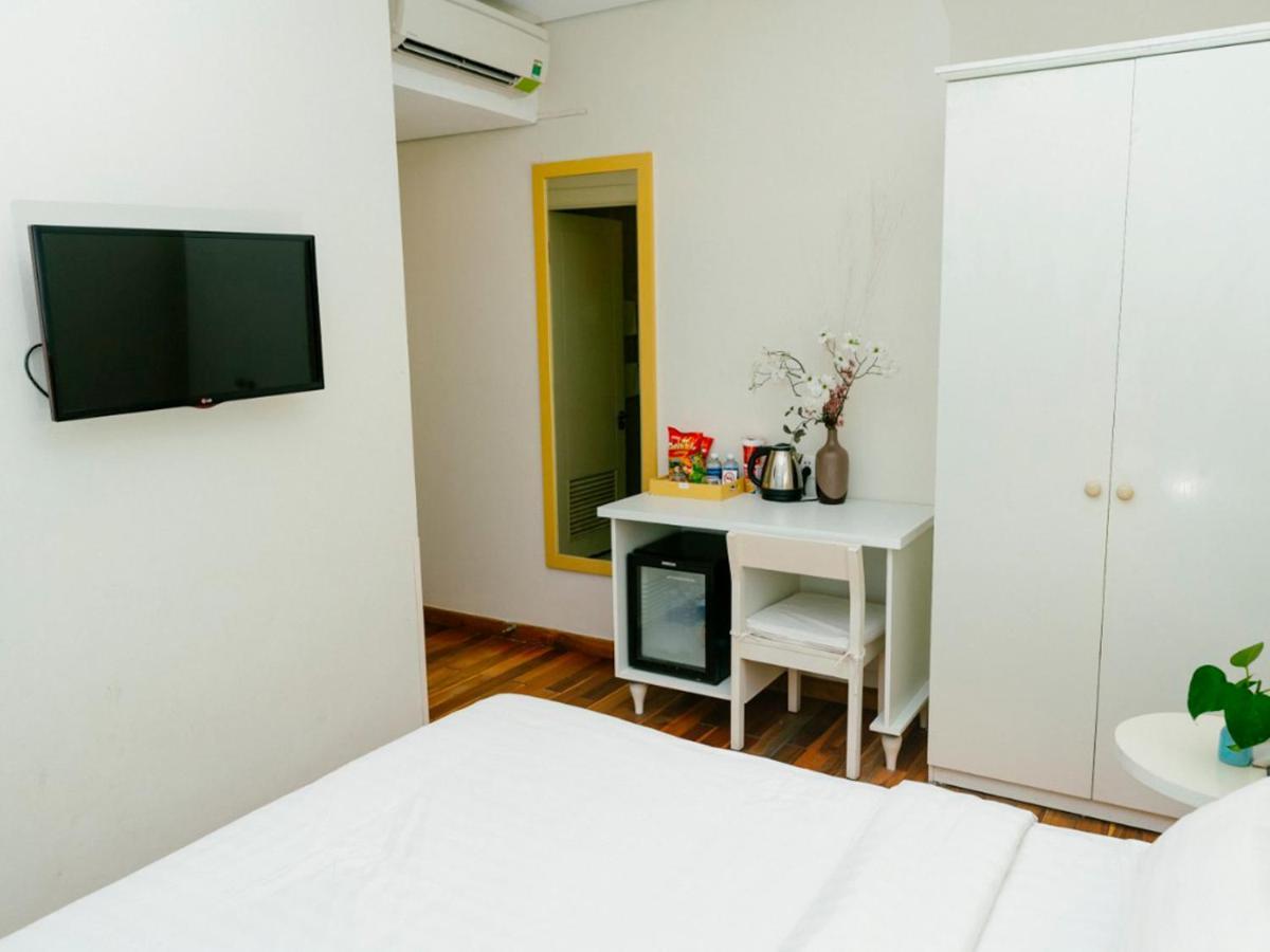 Co Xanh Hotel Da Nang Esterno foto